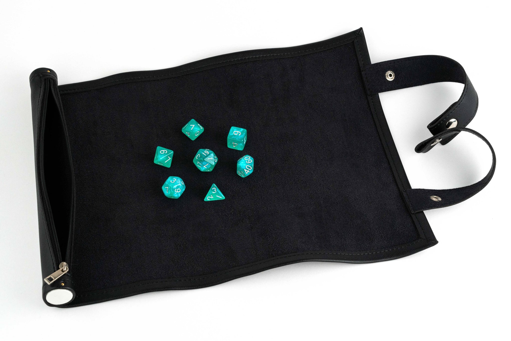 INNOVATIVE: Dice Scroll Rolling Mat and Carrying Case